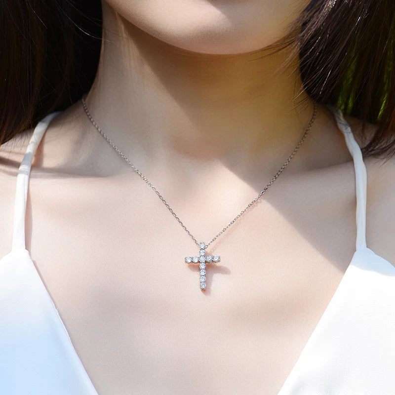 Moissanite Cross Pendant Necklace – Timeless Elegance & Brilliance